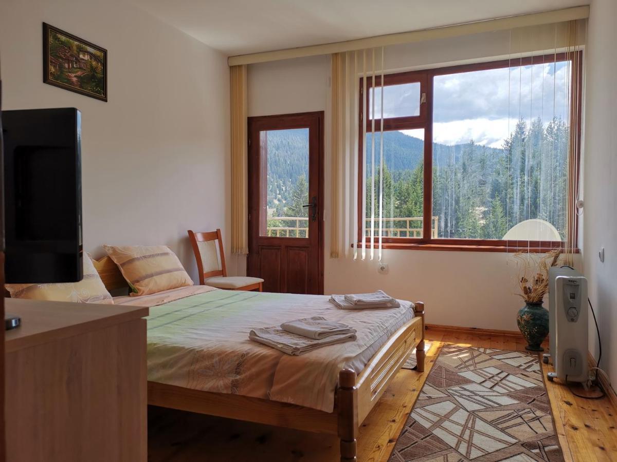 Guest House Milka Yagodina Esterno foto